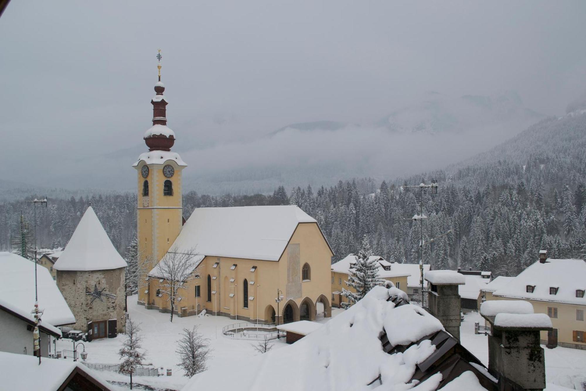 Hotel Raibl E Appartamenti Tarvisio Luaran gambar
