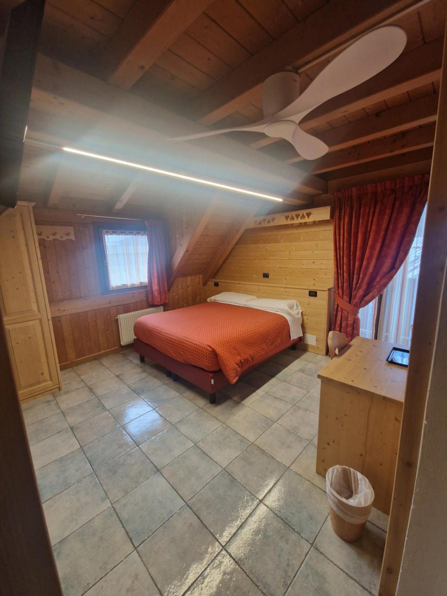 Hotel Raibl E Appartamenti Tarvisio Luaran gambar