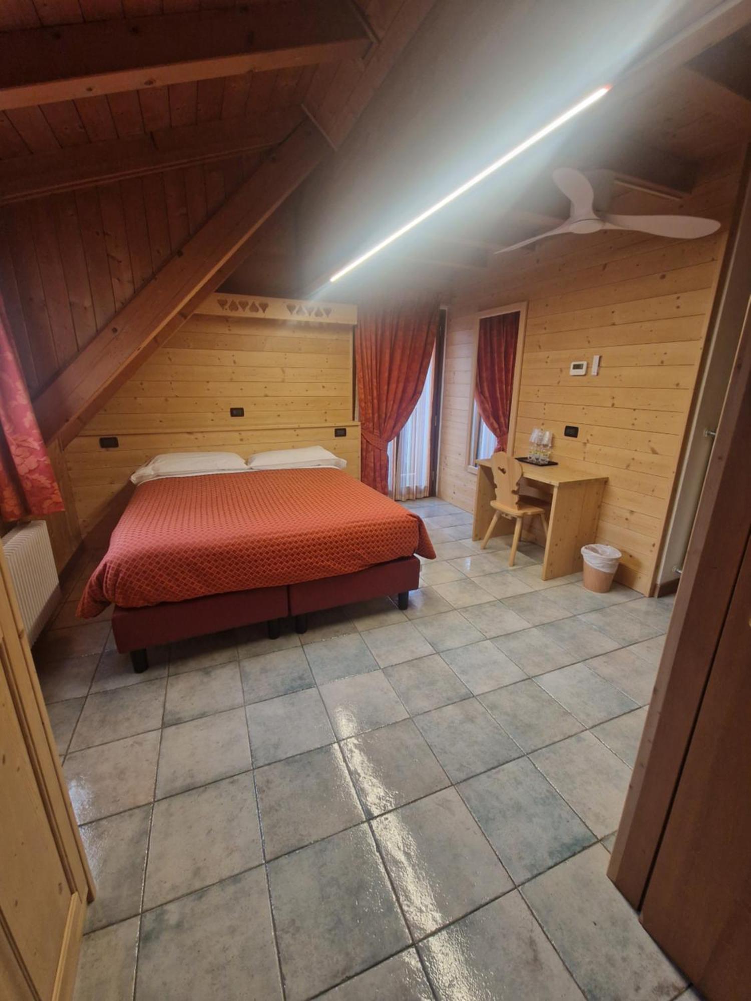 Hotel Raibl E Appartamenti Tarvisio Luaran gambar
