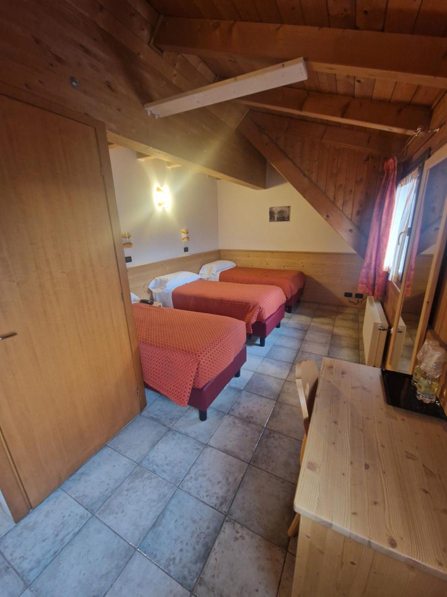 Hotel Raibl E Appartamenti Tarvisio Luaran gambar