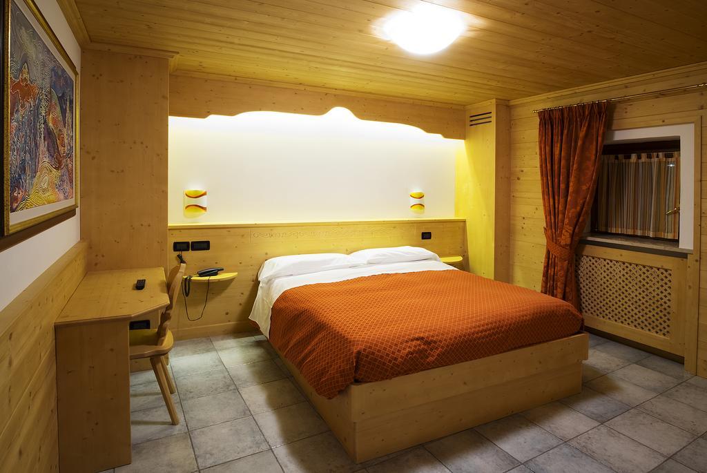 Hotel Raibl E Appartamenti Tarvisio Luaran gambar